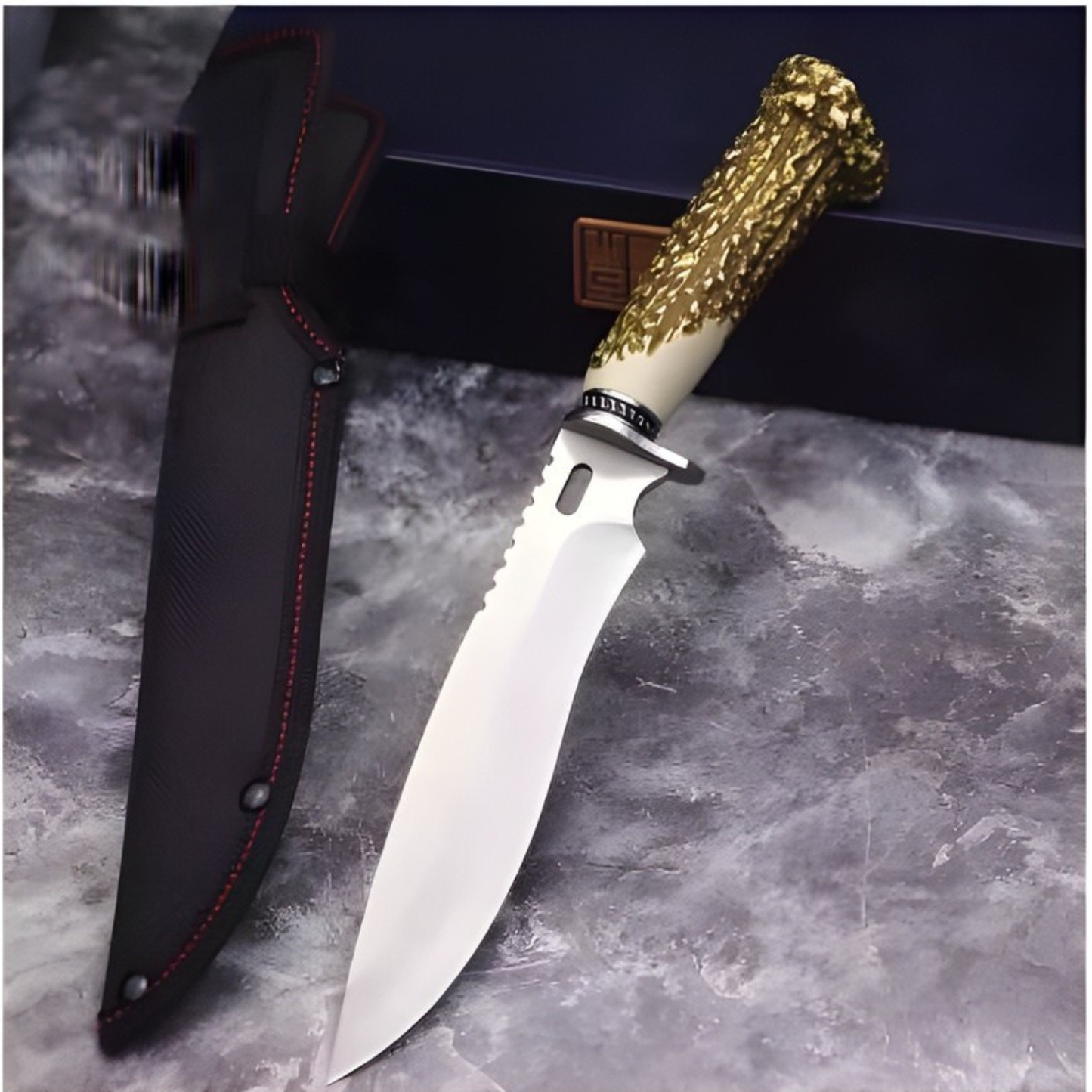 Cutit Outdoor Finka 30 cm cu Husa, Lama Fixa , Maner Otel si Lemn, Cutit pentru Camping, Drumetii si Bushcraft